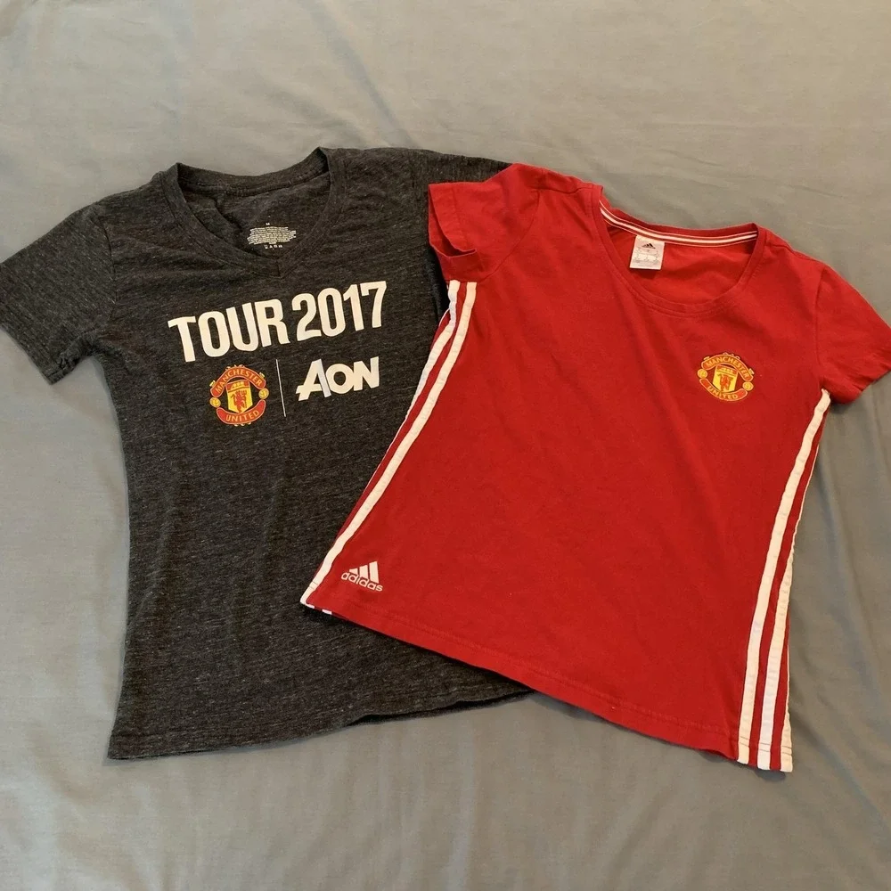 Manchester United Shirt Womens‎ Medium Red Gray EPL Soccer Adidas Lot 2